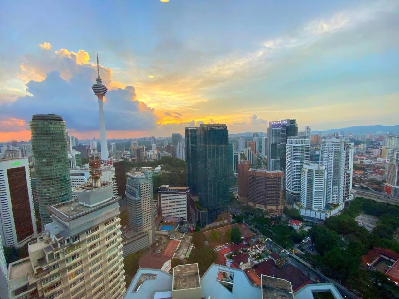 Sky Suites Klcc At كوالالمبور المظهر الخارجي الصورة